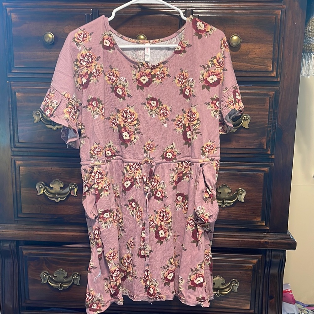 Cinch waist dress